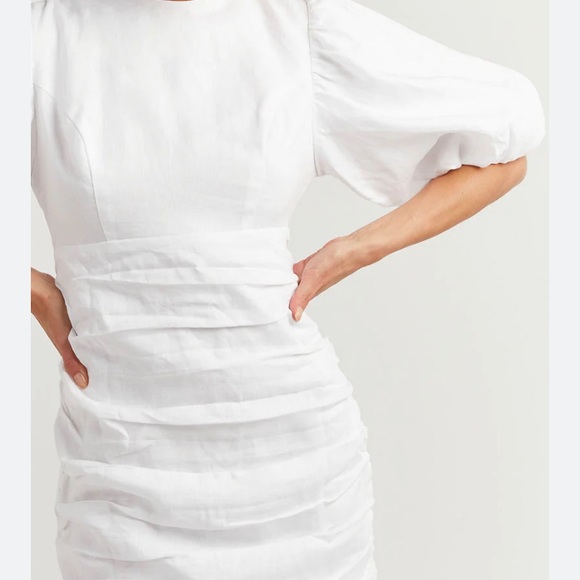Dissh Bullock white linen gathered dress, size US 4. Never worn, new with tags. - Picture 4 of 7